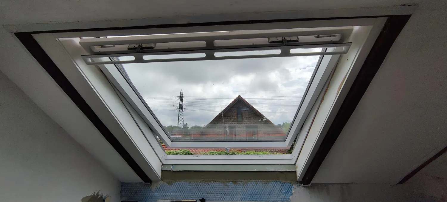 Dachfenstereinbau von Innenausbau Sternberg
